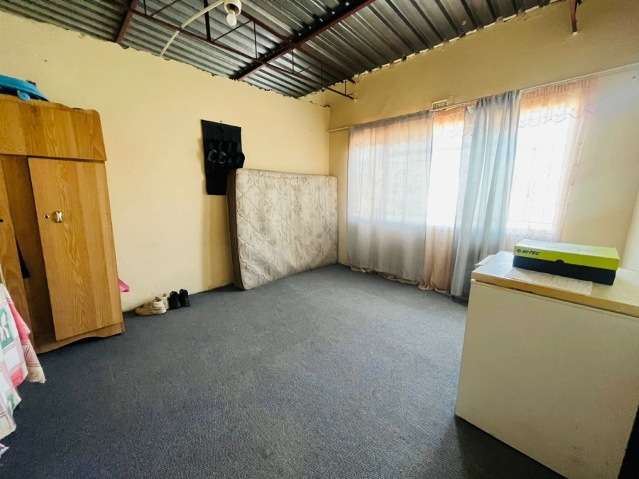 4 Bedroom Property for Sale in Motse Papiki Moilwa Free State